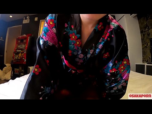 ❤️ Tânără fată de cosplay iubește sexul până la orgasm cu un squirt într-o călușară și o felație. Fată asiatică cu păsărica păroasă și sâni frumoși în costum tradițional japonez în video amator care arată masturbarea cu jucării de sex. Sakura 3 OSAKAPORN. ️❌   at ro.extraclasswork.ru ❌
