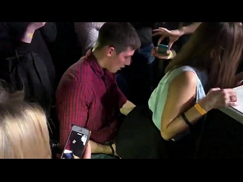❤️ Sex real într-un club de noapte rusesc. O rusoaică de 18 ani în anus și vagin futută într-un club de noapte ️❌   at ro.extraclasswork.ru ❌